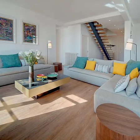Immogroom - Magnificent 180m Duplex - Parking - Air Conditioning Appartamento